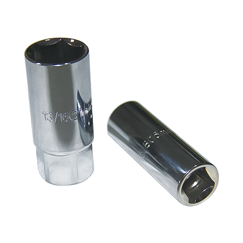 Quel type de boulons ou d'écrous l'outil de clé à douille profonde 3/8 